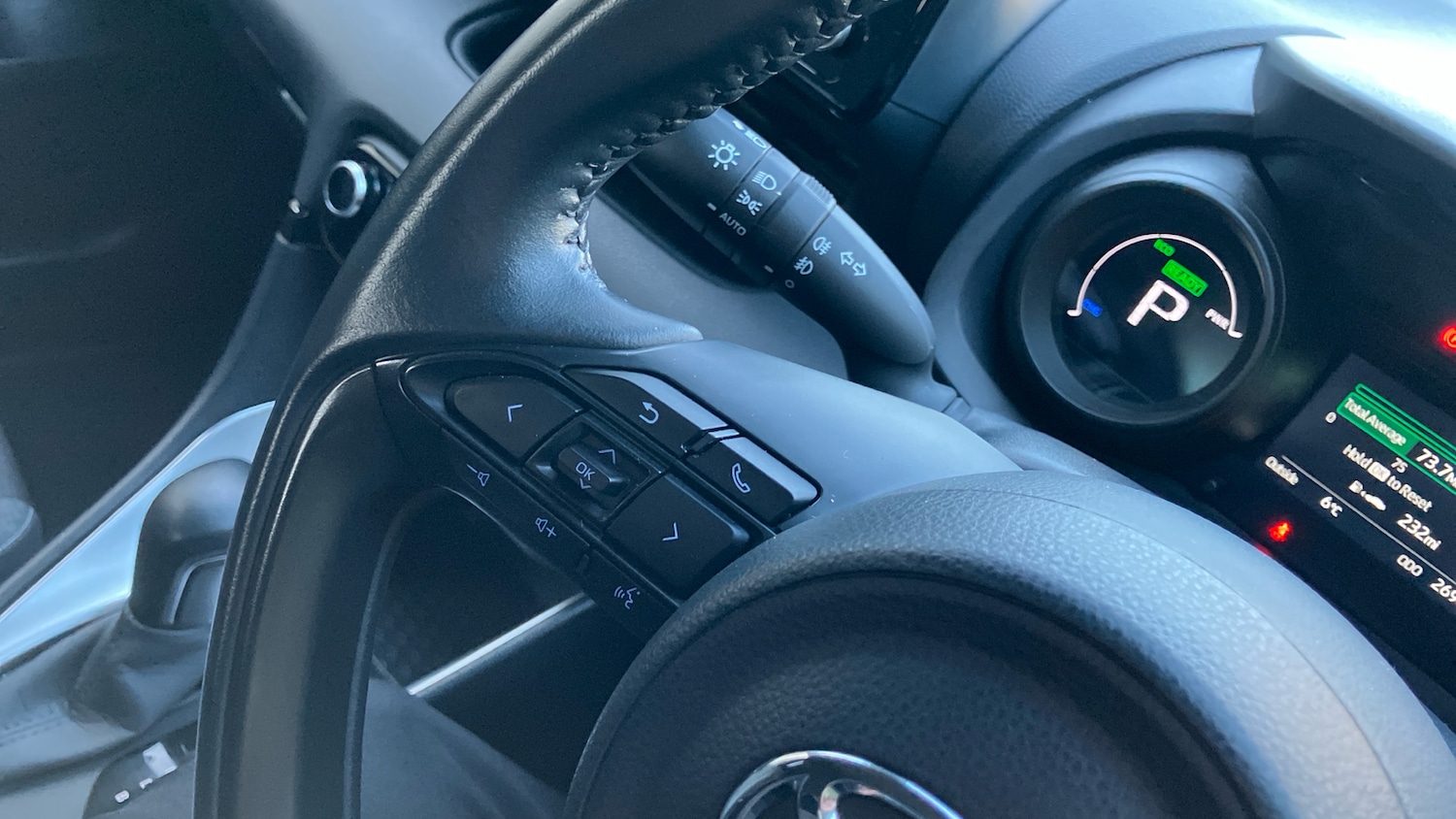 Used Toyota Yaris 2022 for sale - 76707639: Photo 31