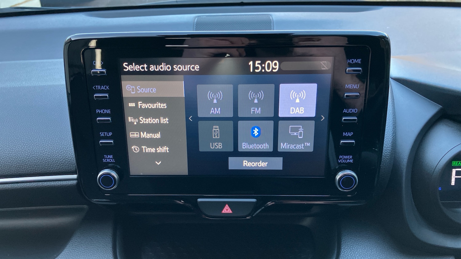 Used Toyota Yaris 2022 for sale - 76707639: Photo 37