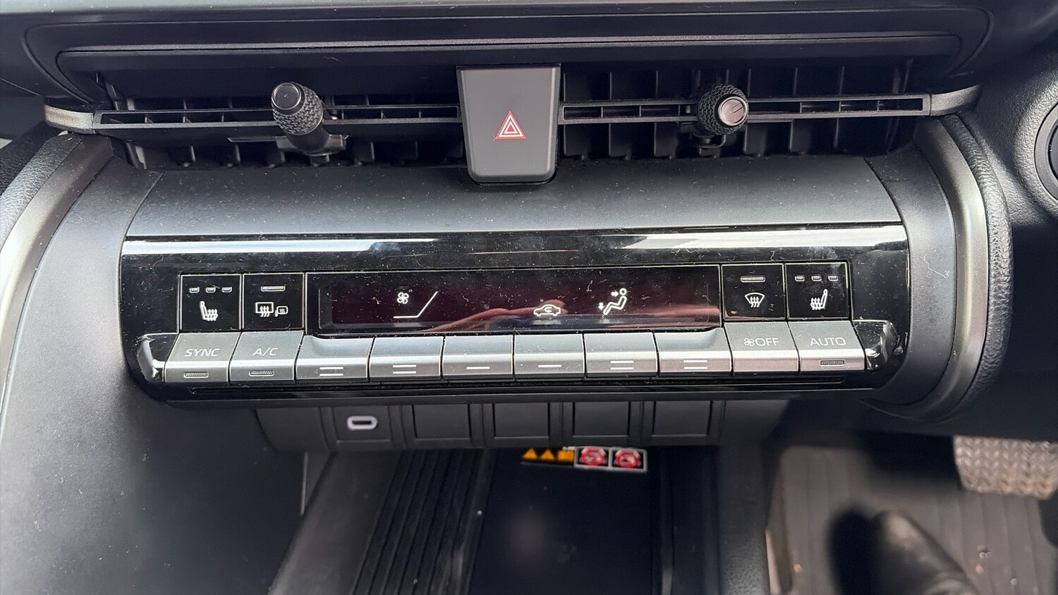 Used Toyota C-HR 2024 for sale - 77963093: Photo 50