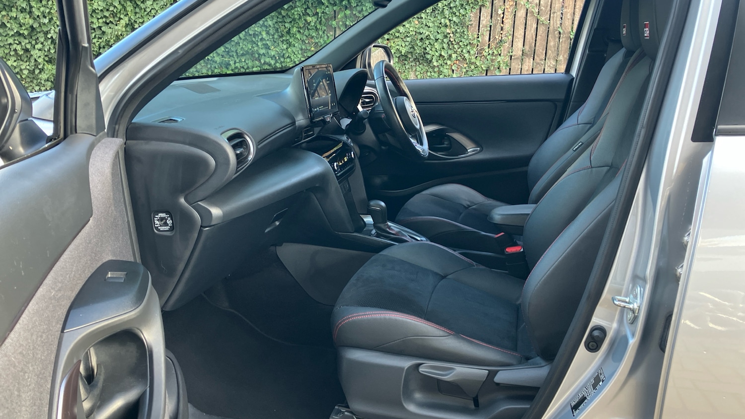 Used Toyota Yaris Cross 2023 for sale - 76193087: Photo 10