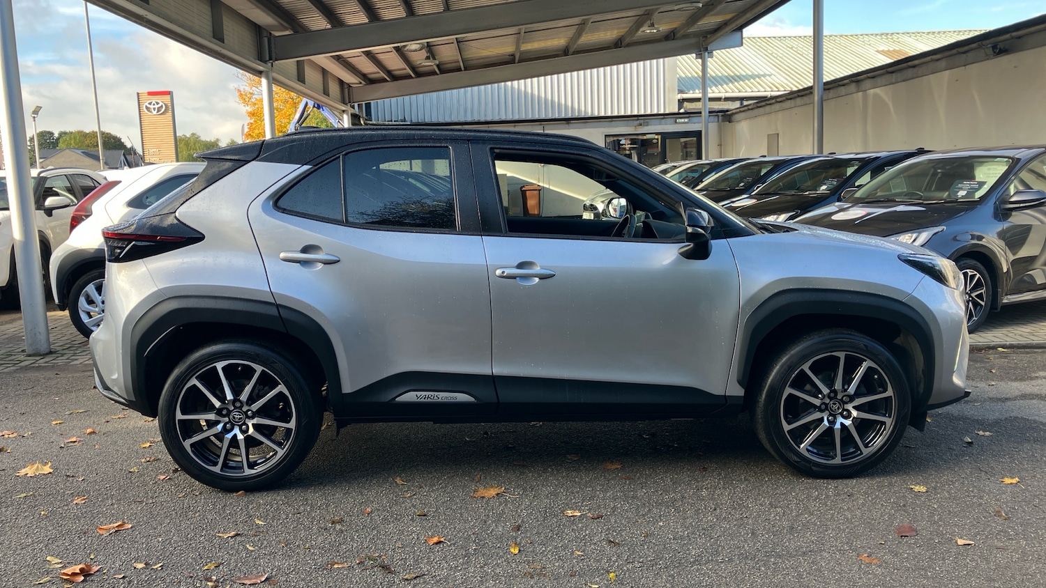 Used Toyota Yaris Cross 2023 for sale - 76193087: Photo 16