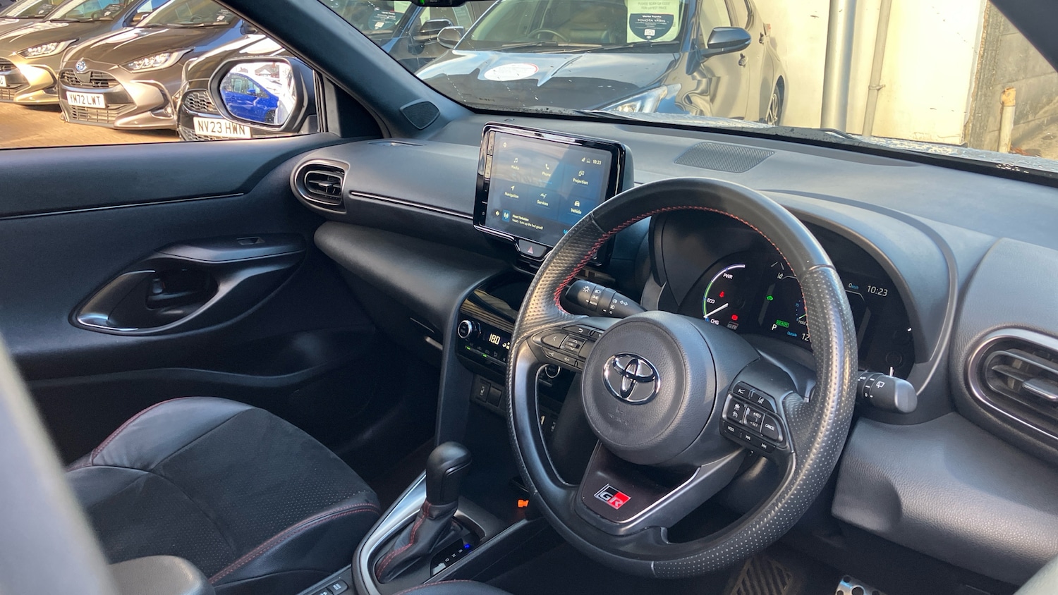 Used Toyota Yaris Cross 2023 for sale - 76193087: Photo 40
