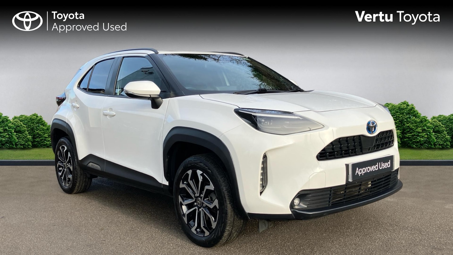 Used Toyota Yaris Cross 2022 for sale - 77732321: Photo 1