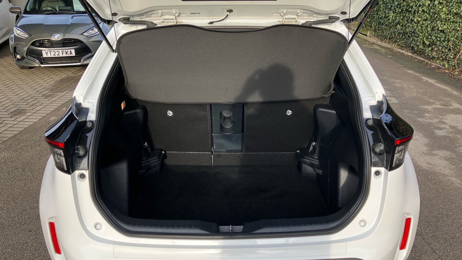 Used Toyota Yaris Cross 2022 for sale - 77732321: Photo 14