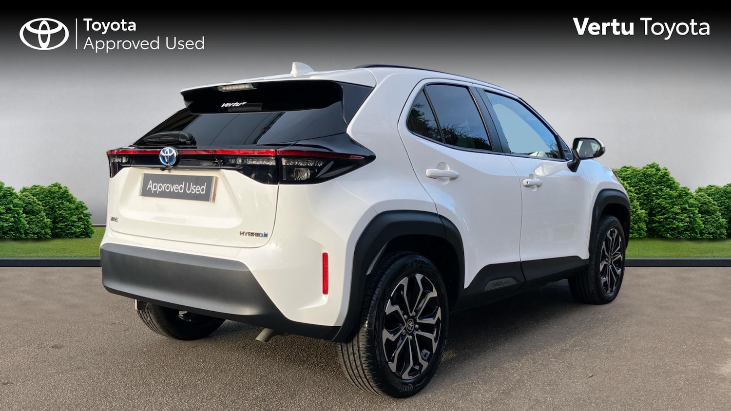 Used Toyota Yaris Cross 2022 for sale - 77732321: Photo 2