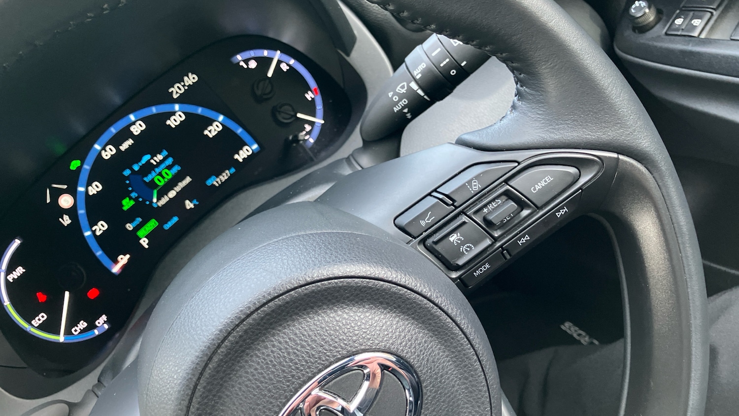 Used Toyota Yaris Cross 2022 for sale - 77732321: Photo 32