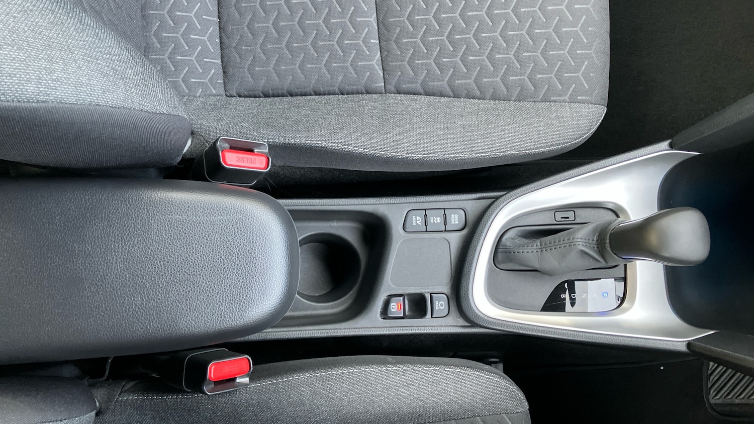 Used Toyota Yaris Cross 2022 for sale - 77732321: Photo 34