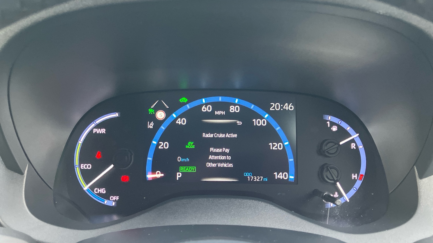 Used Toyota Yaris Cross 2022 for sale - 77732321: Photo 35