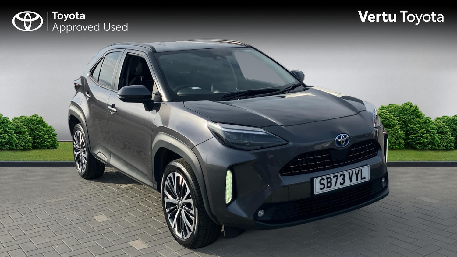 Used Toyota Yaris Cross 2024 for sale - 76352380: Photo 1
