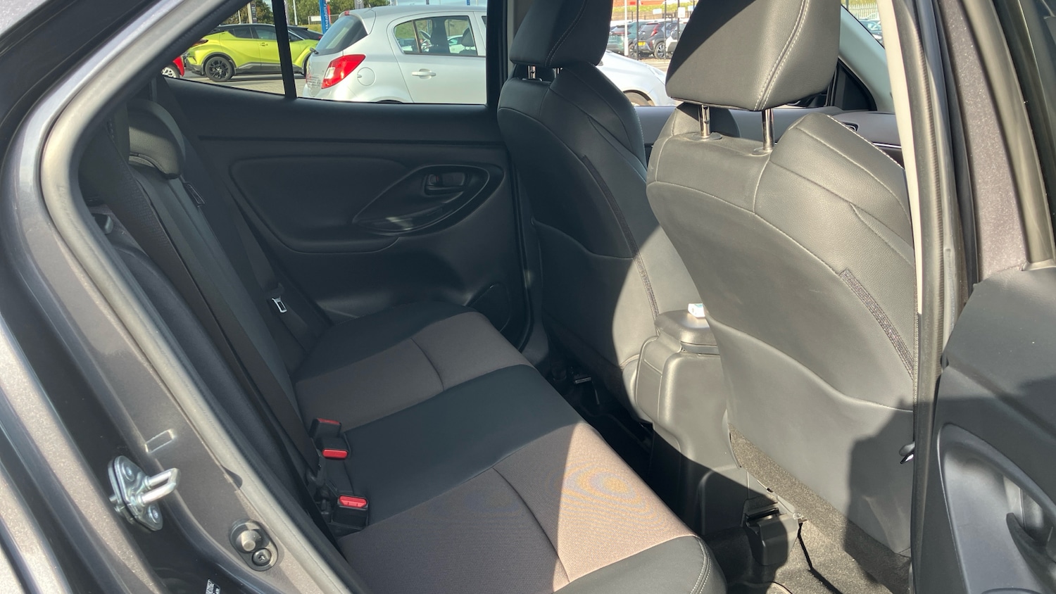 Used Toyota Yaris Cross 2024 for sale - 76352380: Photo 12