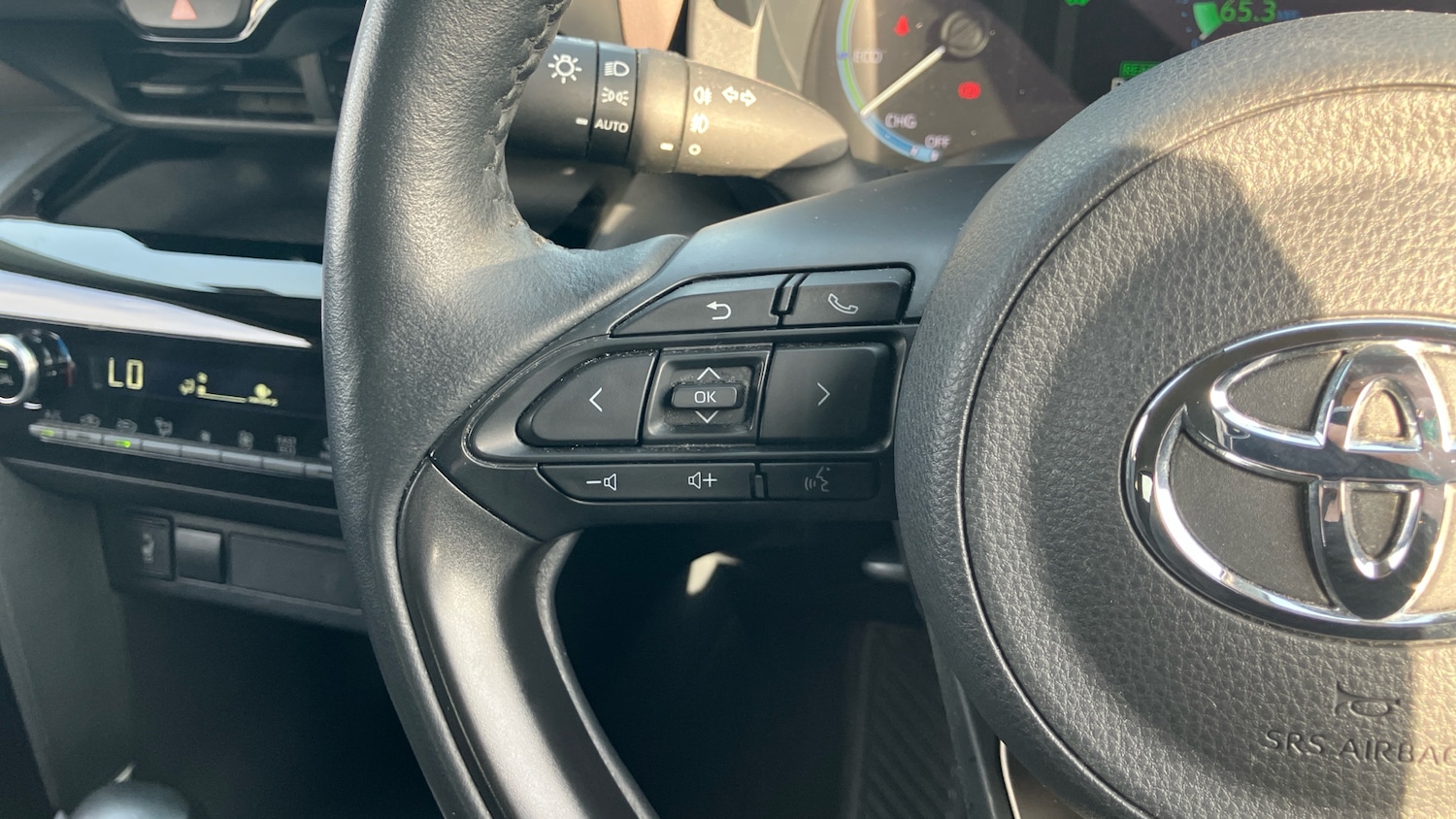 Used Toyota Yaris Cross 2024 for sale - 76352380: Photo 28