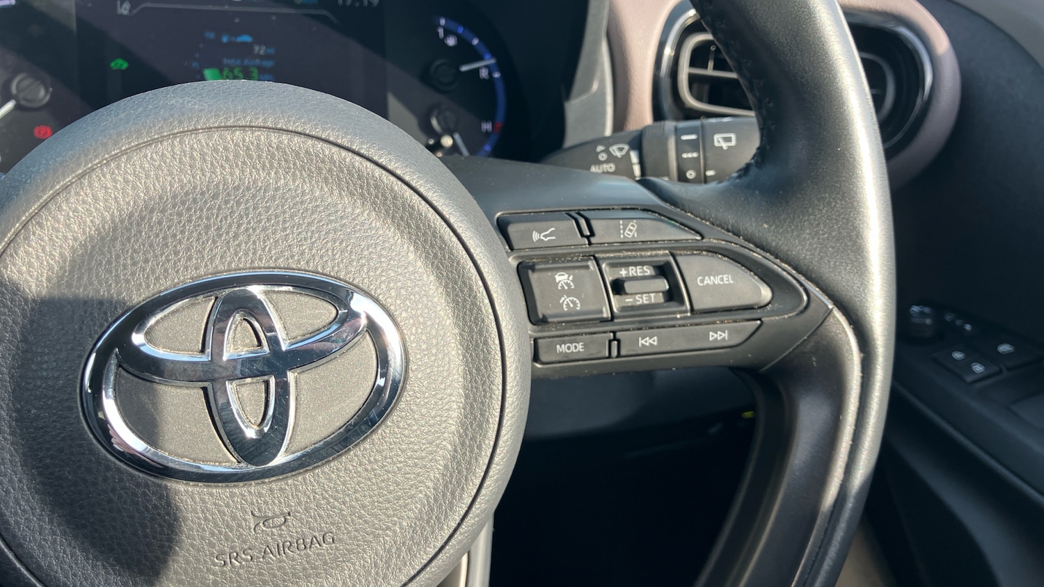 Used Toyota Yaris Cross 2024 for sale - 76352380: Photo 29
