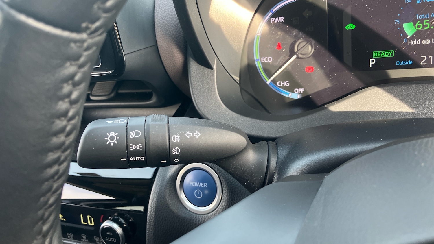 Used Toyota Yaris Cross 2024 for sale - 76352380: Photo 33
