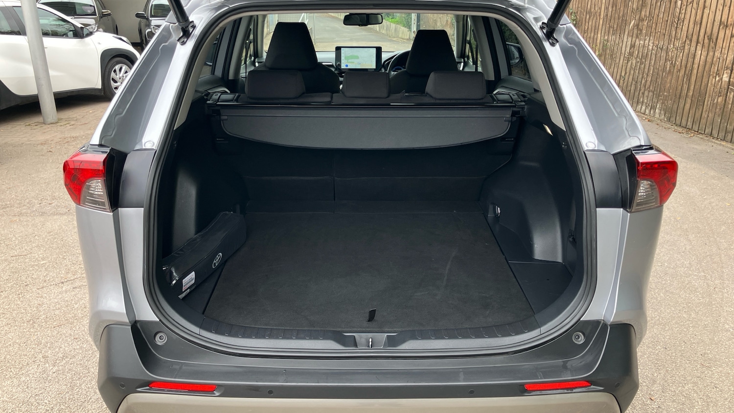 Used Toyota RAV4 2023 for sale - 76319527: Photo 14