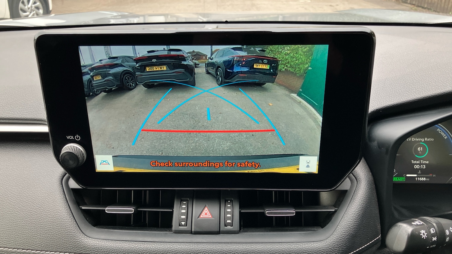 Used Toyota RAV4 2023 for sale - 76319527: Photo 27