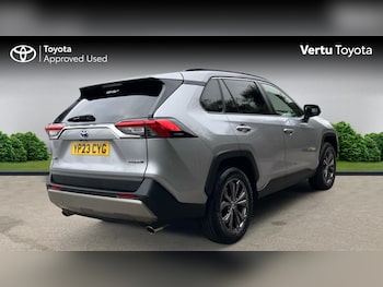 Used Toyota RAV4 2023 for sale - 76319527: Photo 2
