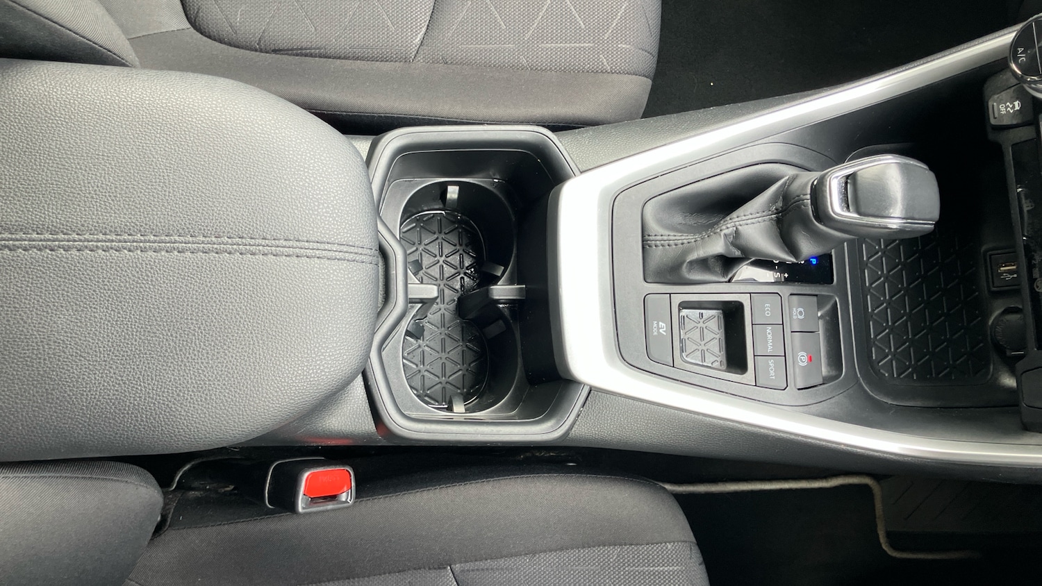 Used Toyota RAV4 2023 for sale - 76319527: Photo 37