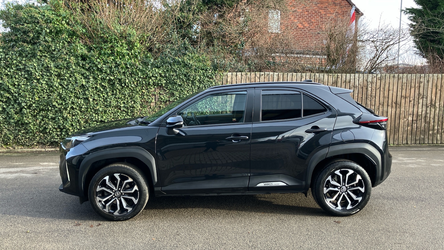 Used Toyota Yaris Cross 2024 for sale - 77262229: Photo 17