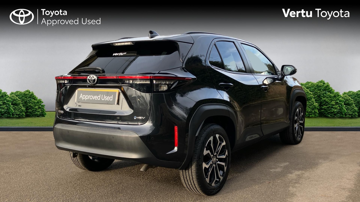 Used Toyota Yaris Cross 2024 for sale - 77262229: Photo 2