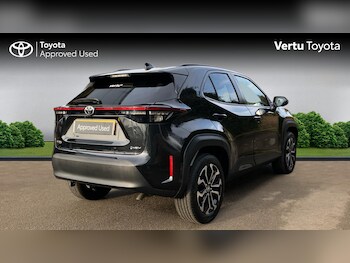 Used Toyota Yaris Cross 2024 for sale - 77262229: Photo