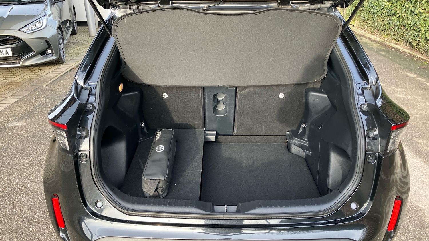 Used Toyota Yaris Cross 2024 for sale - 77262229: Photo 31