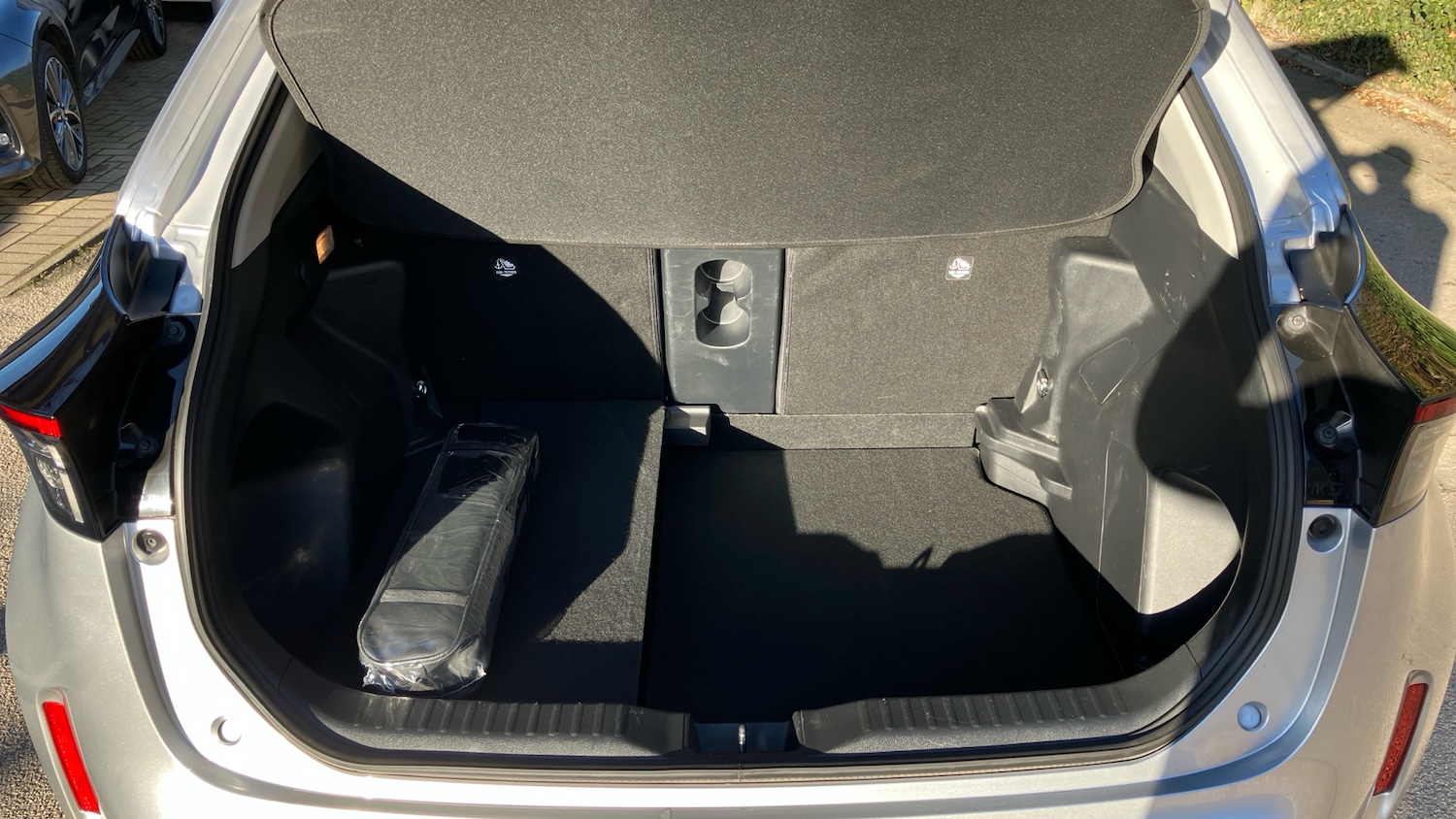 Used Toyota Yaris Cross 2022 for sale - 76821473: Photo 31