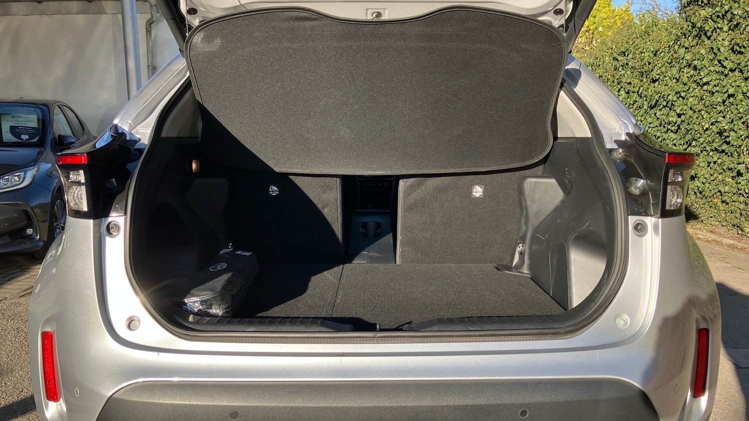 Used Toyota Yaris Cross 2022 for sale - 76821473: Photo 32