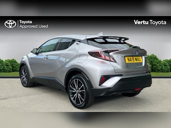 Used Toyota C-HR 2019 for sale - 78748461: Photo