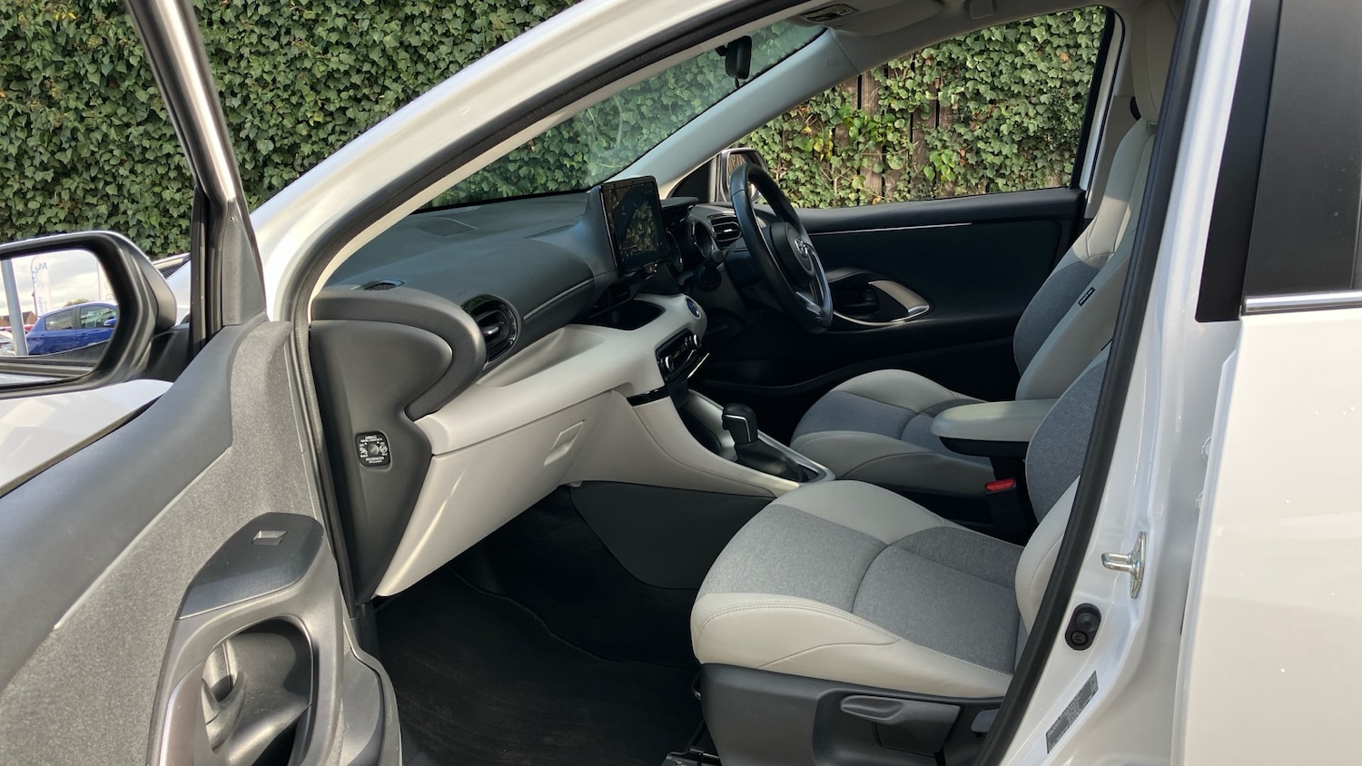 Used Toyota Yaris 2022 for sale - 76611150: Photo 10