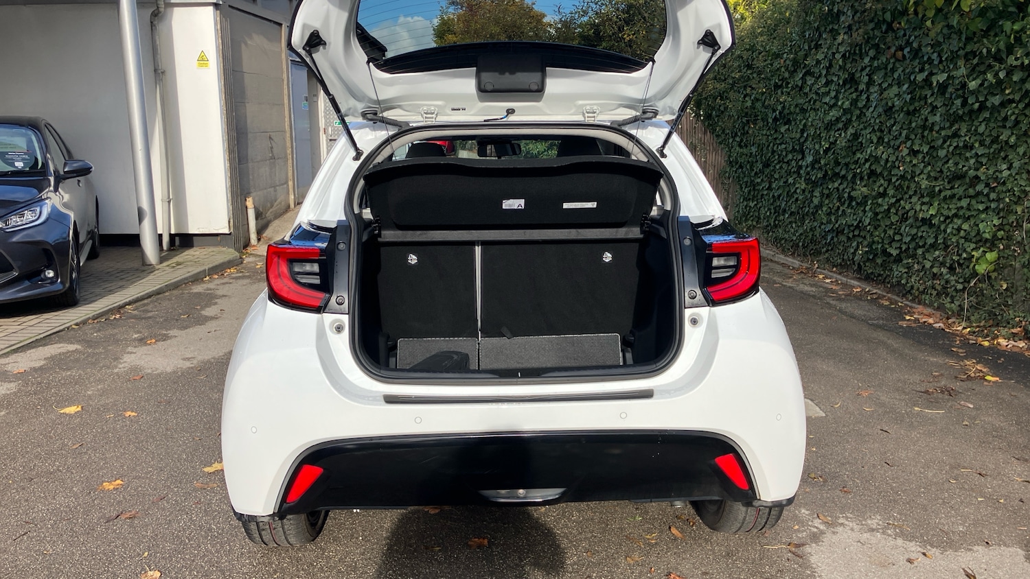 Used Toyota Yaris 2022 for sale - 76611150: Photo 14