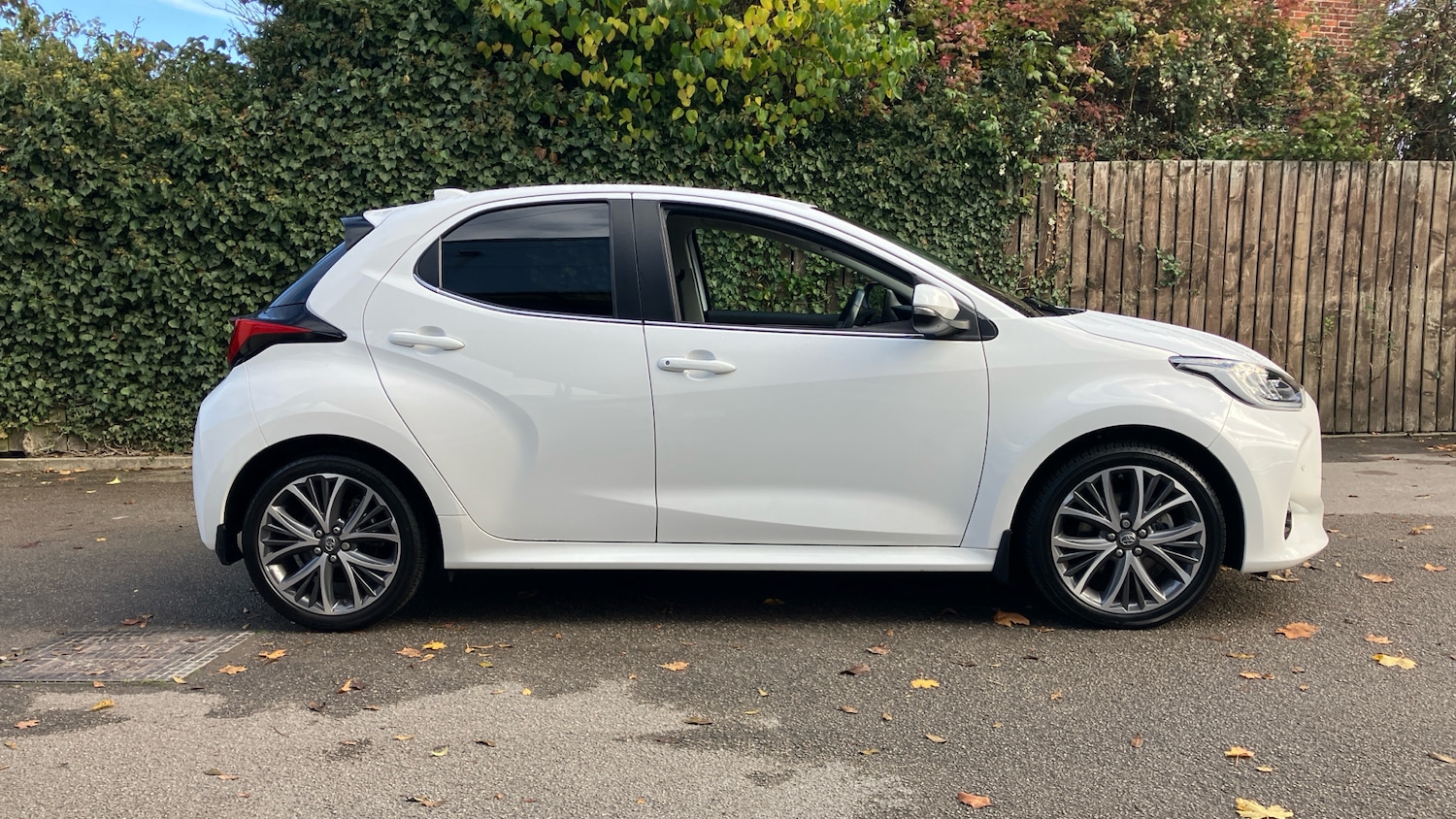 Used Toyota Yaris 2022 for sale - 76611150: Photo 16