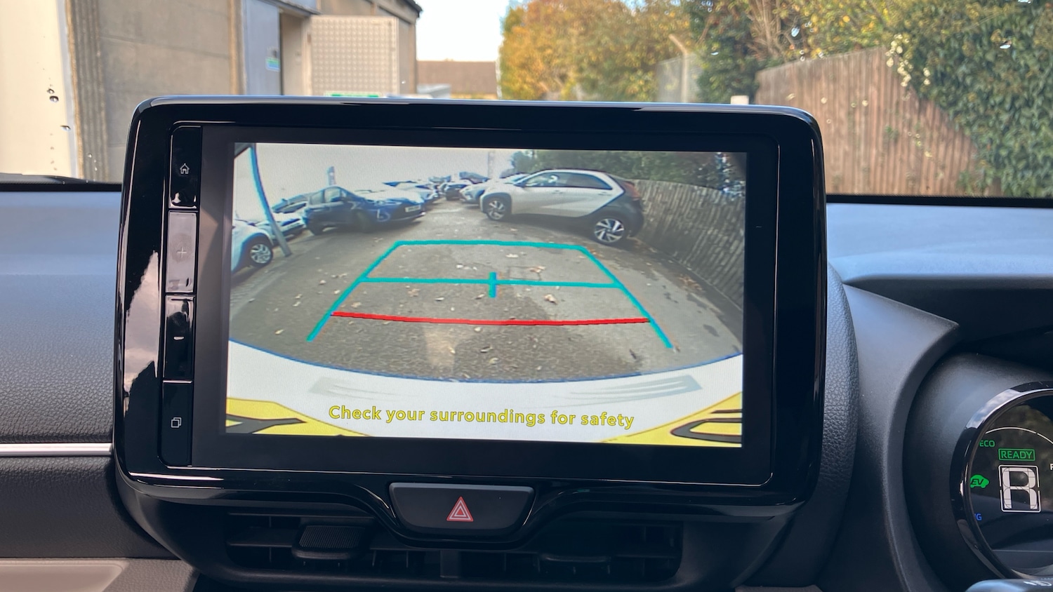 Used Toyota Yaris 2022 for sale - 76611150: Photo 27