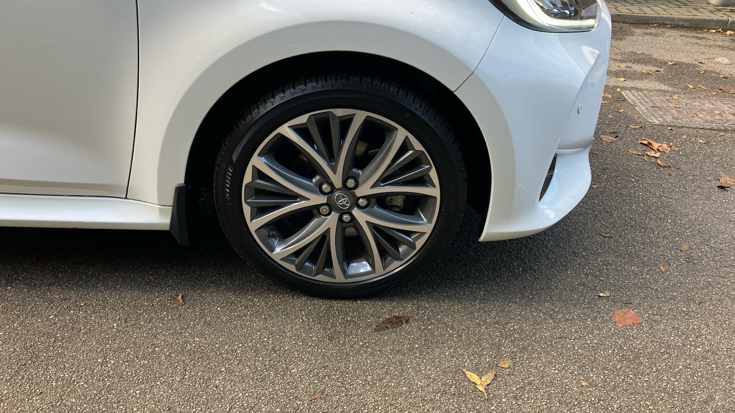 Used Toyota Yaris 2022 for sale - 76611150: Photo 33