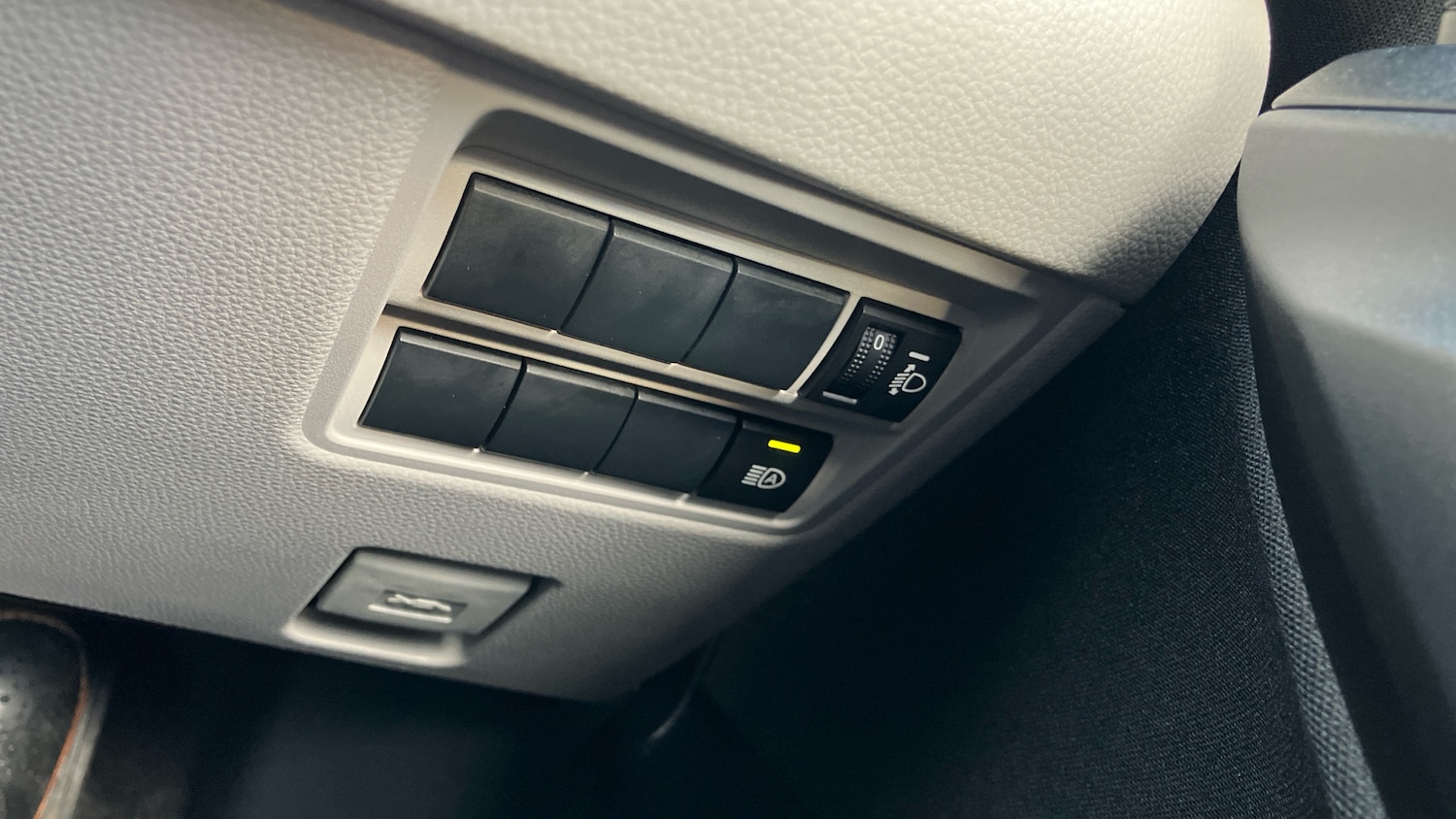 Used Toyota Yaris 2022 for sale - 76611150: Photo 46