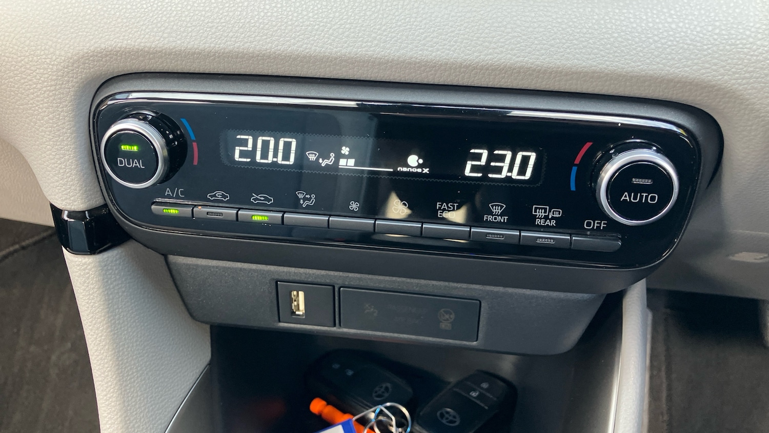 Used Toyota Yaris 2022 for sale - 76611150: Photo 49