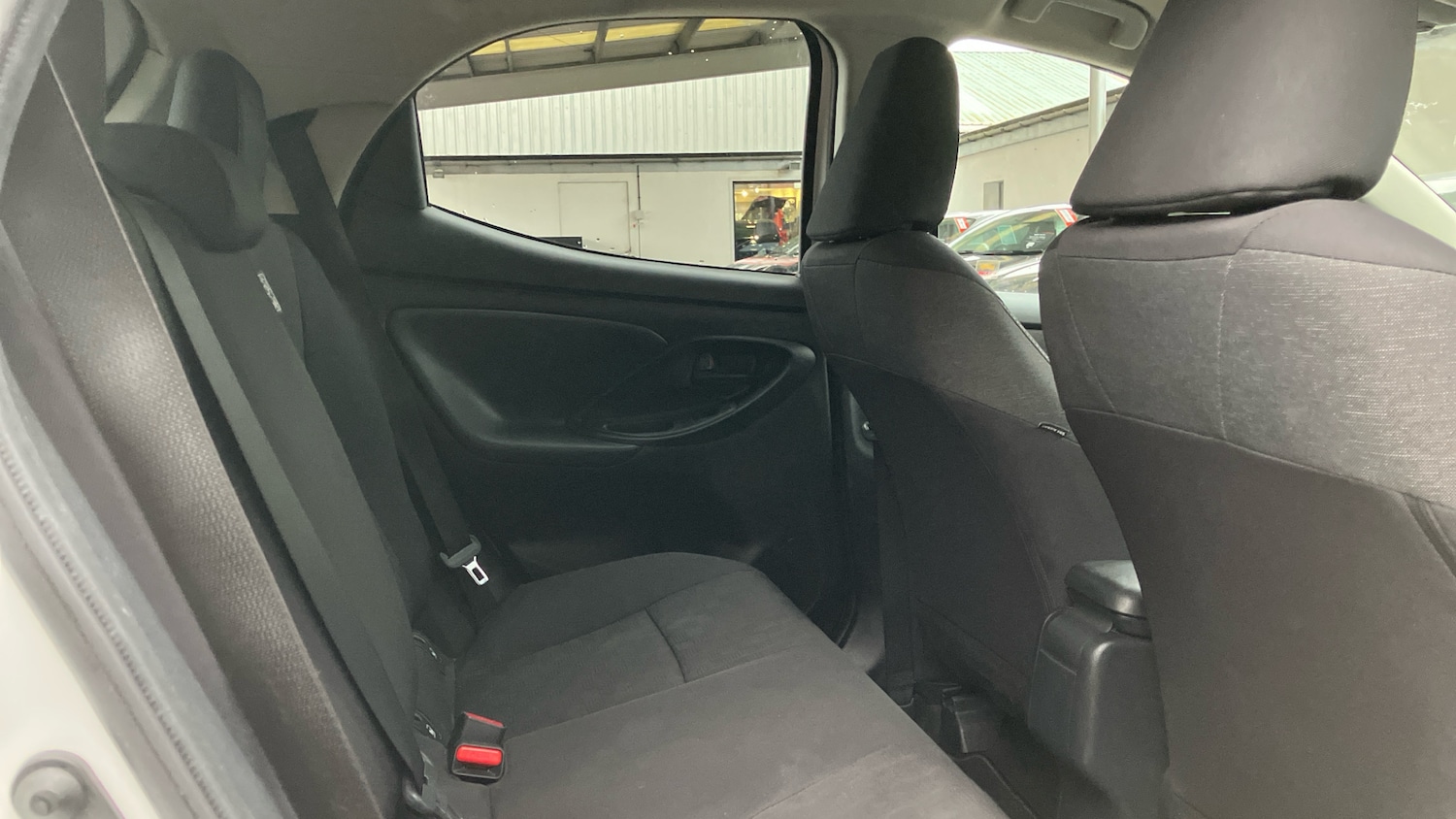 Used Toyota Yaris 2024 for sale - 76681614: Photo 12