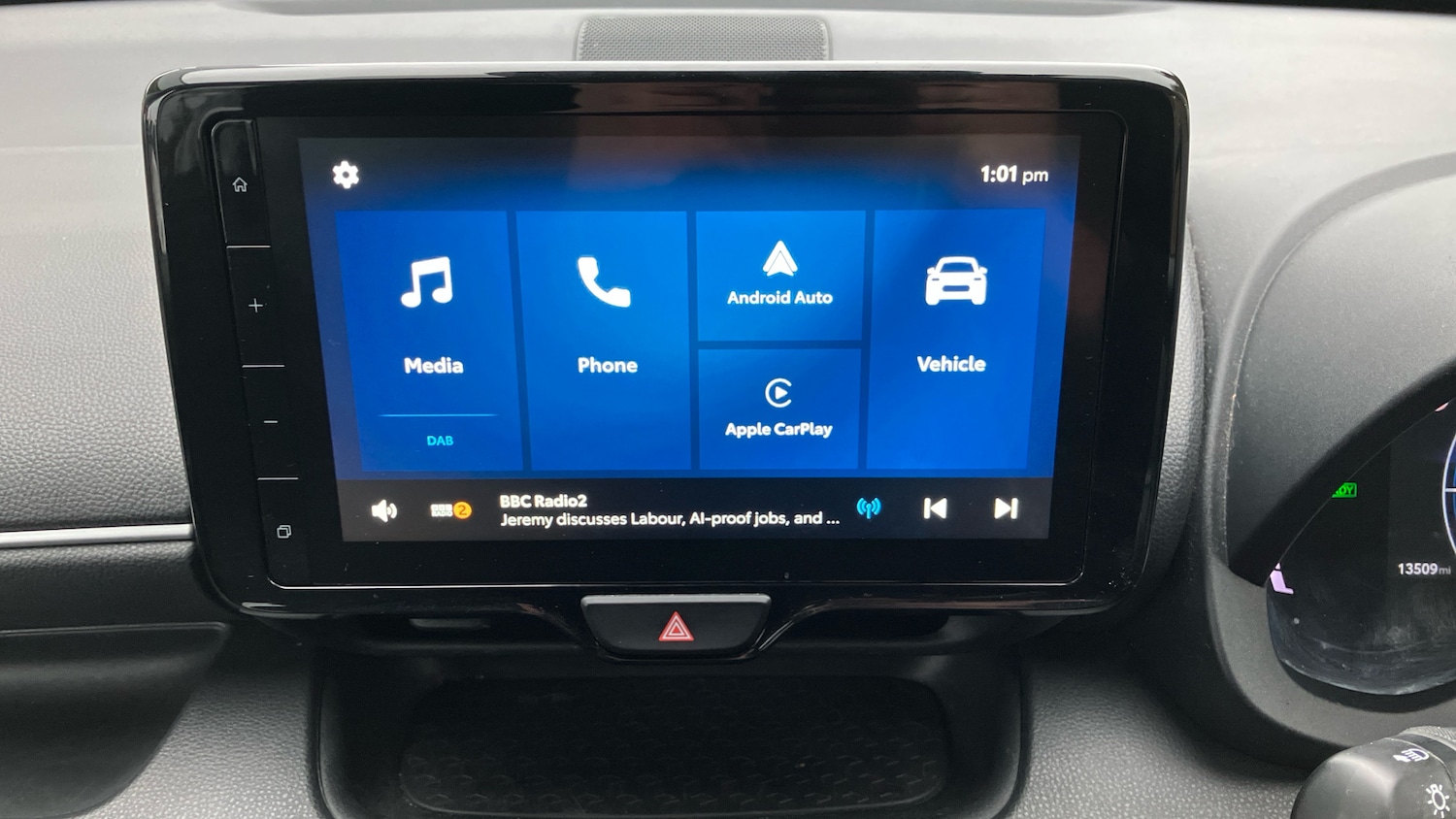 Used Toyota Yaris 2024 for sale - 76681614: Photo 7