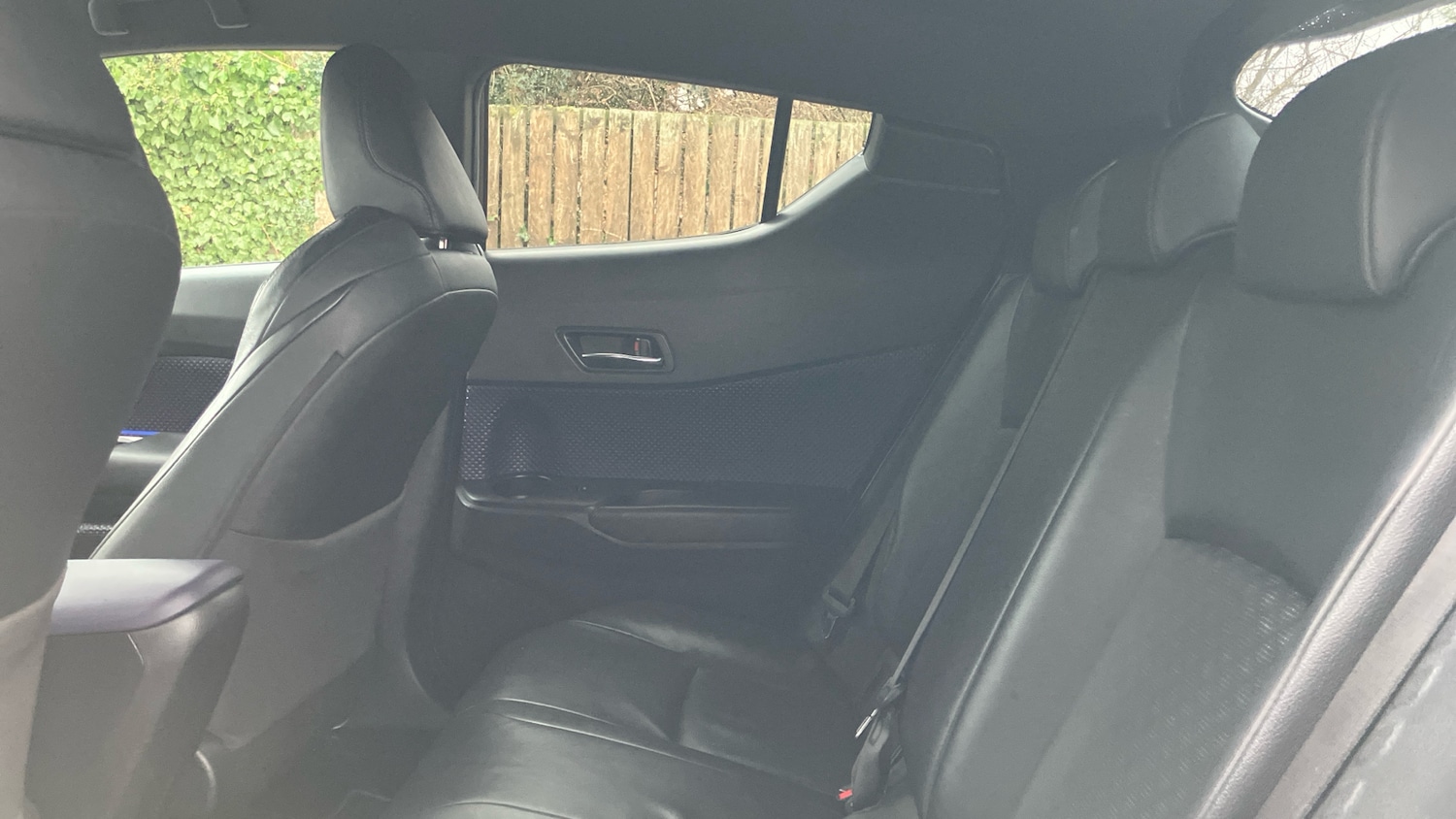 Used Toyota C-HR 2016 for sale - 77530196: Photo 13