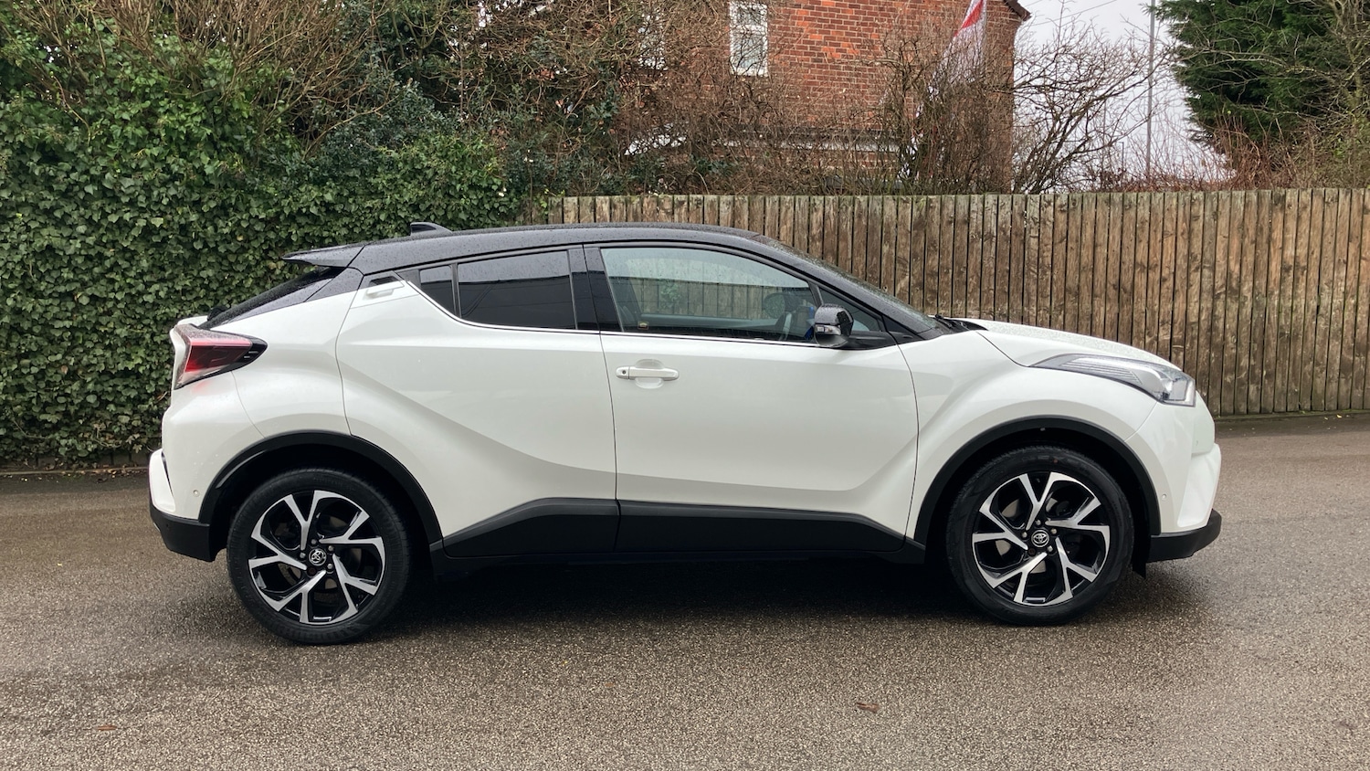 Used Toyota C-HR 2016 for sale - 77530196: Photo 16