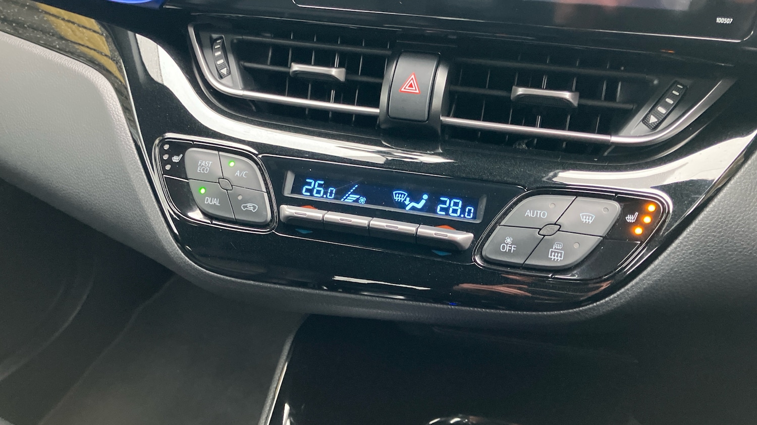 Used Toyota C-HR 2016 for sale - 77530196: Photo 36