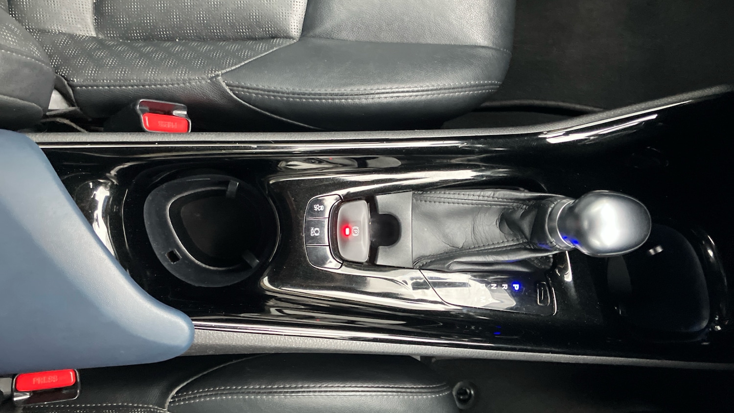 Used Toyota C-HR 2016 for sale - 77530196: Photo 37