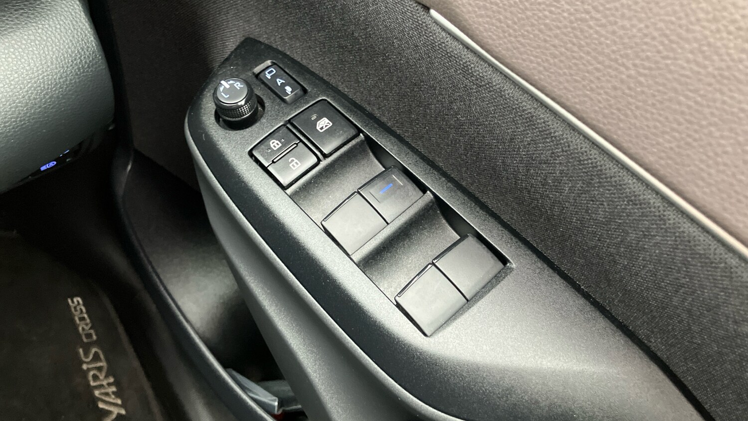 Used Toyota Yaris Cross 2023 for sale - 77494595: Photo 34