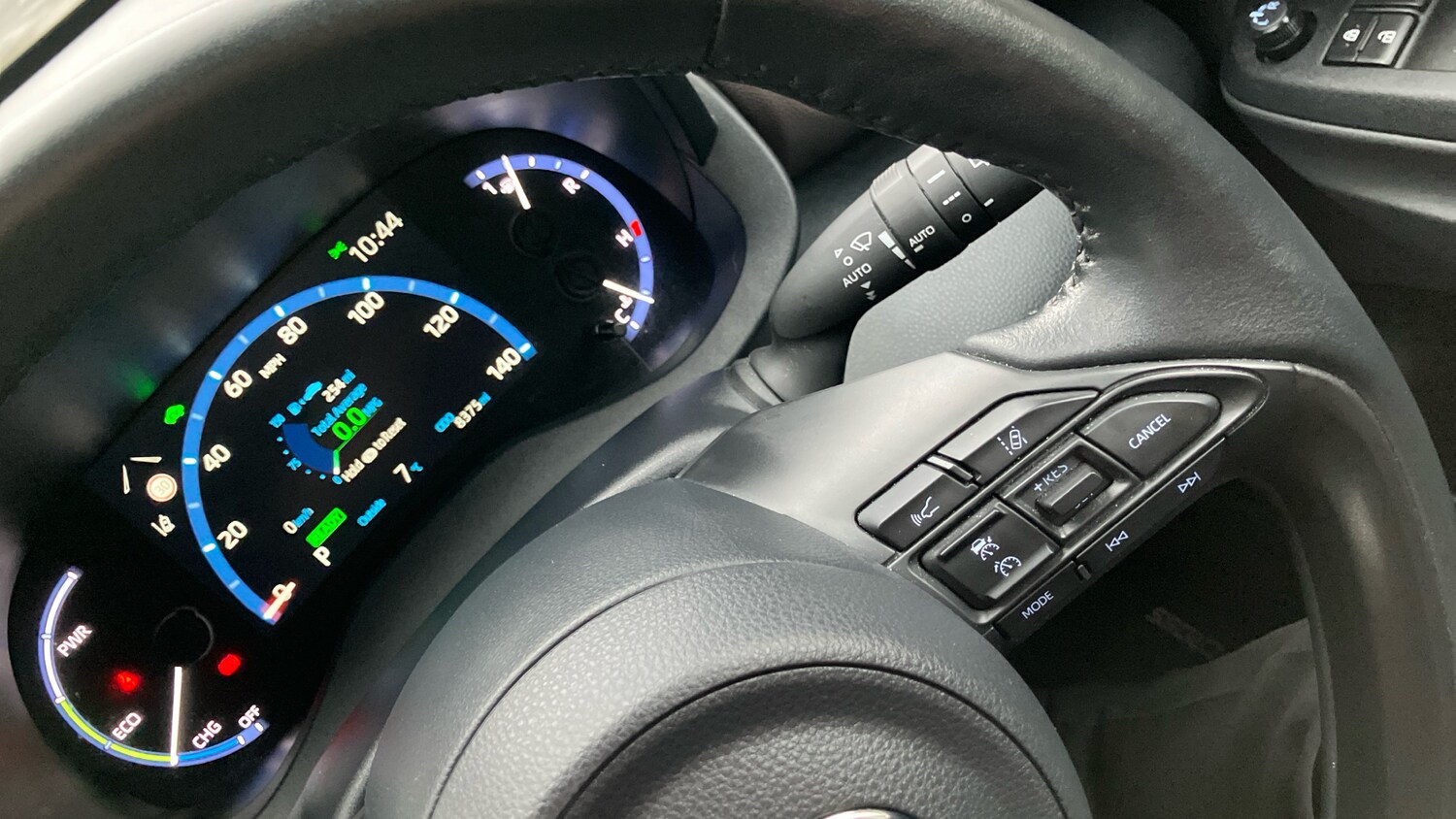 Used Toyota Yaris Cross 2023 for sale - 77494595: Photo 37