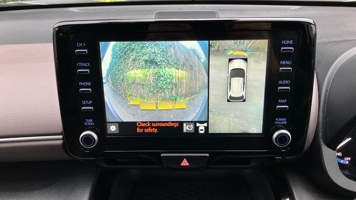 Used Toyota Yaris Cross 2023 for sale - 77494595: Photo 44