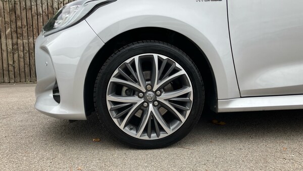 Used Toyota Yaris 2021 for sale - 76193083: Photo 18