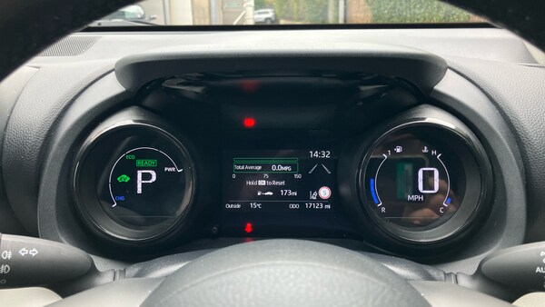 Used Toyota Yaris 2021 for sale - 76193083: Photo 9