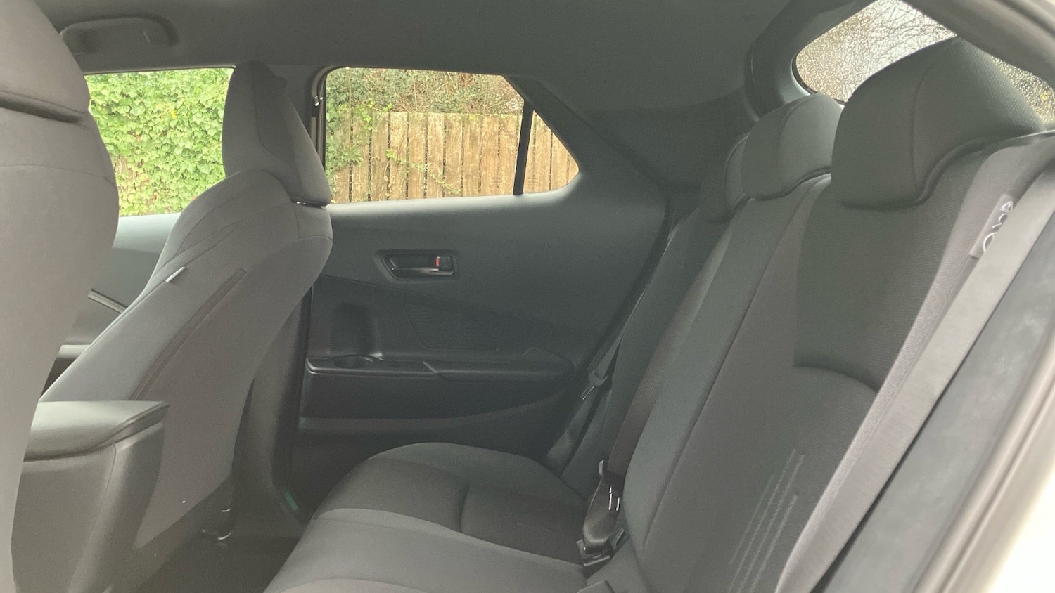 Used Toyota C-HR 2025 for sale - 77380615: Photo 13