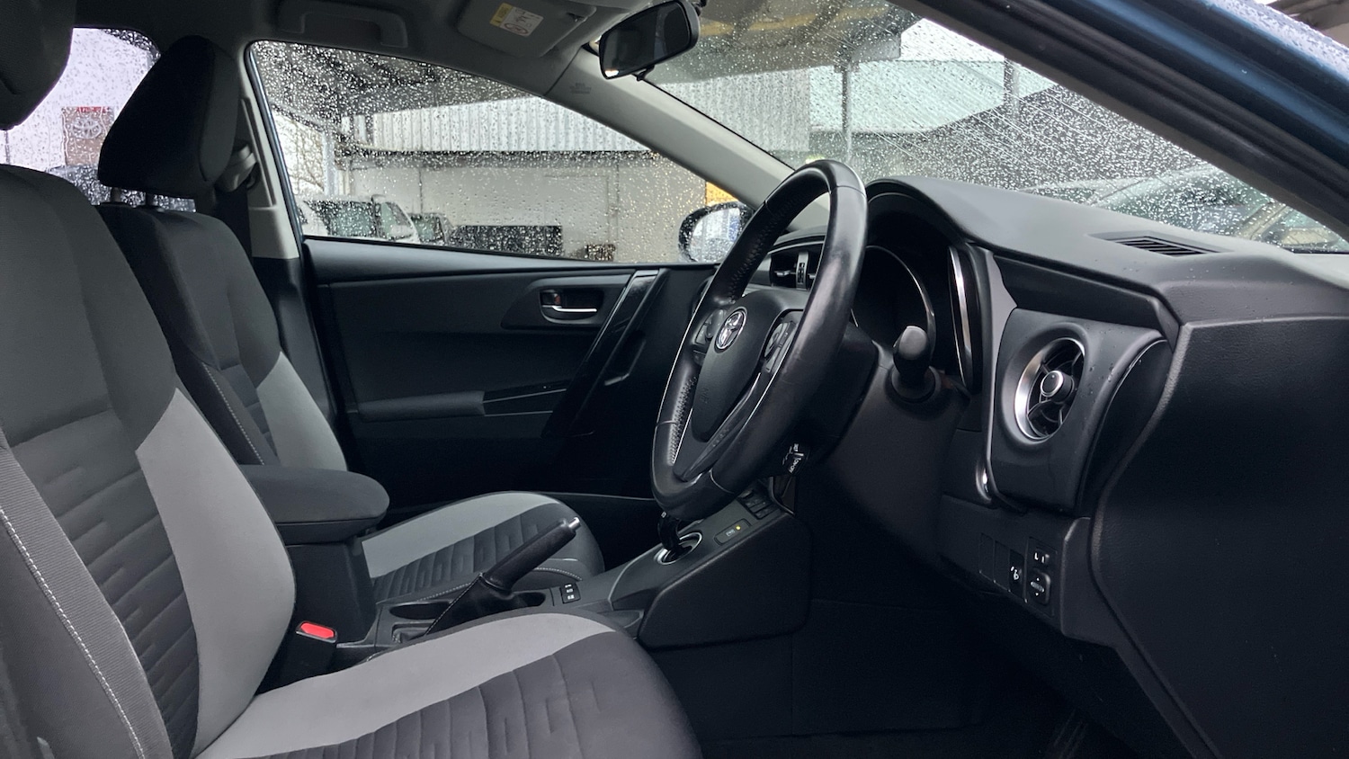 Used Toyota Auris 2016 for sale - 77277203: Photo 11