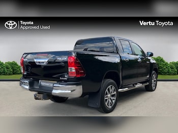 Used Toyota Hilux 2017 for sale - 75306184: Photo