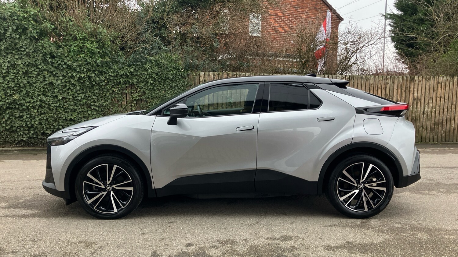 Used Toyota C-HR 2024 for sale - 77516318: Photo 17